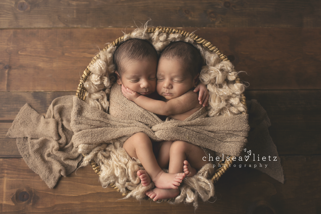 San Antonio baby photographer for twins