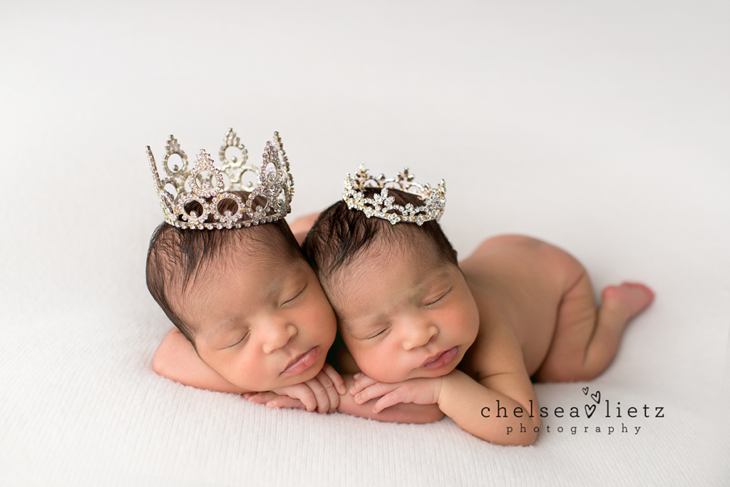 San Antonio newborn photos | Chelsea Lietz Photography