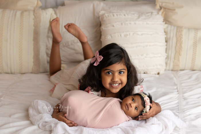 sibling photos newborn studio
